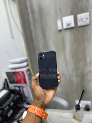 Apple iPhone 11 64 GB Black