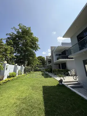 Furnished 1bdrm Apartment in Coolest Estate, Oyster Bay for rent
