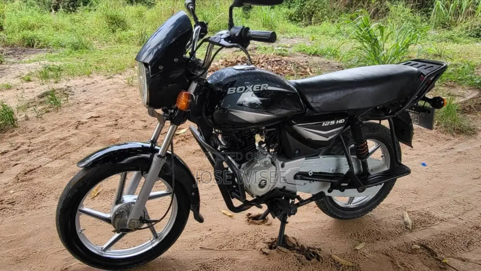 Bajaj Boxer 125 2025 Black