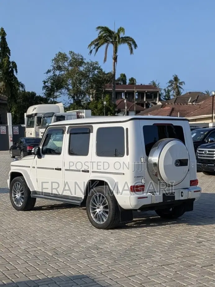 Mercedes-Benz G-Class 2023 White