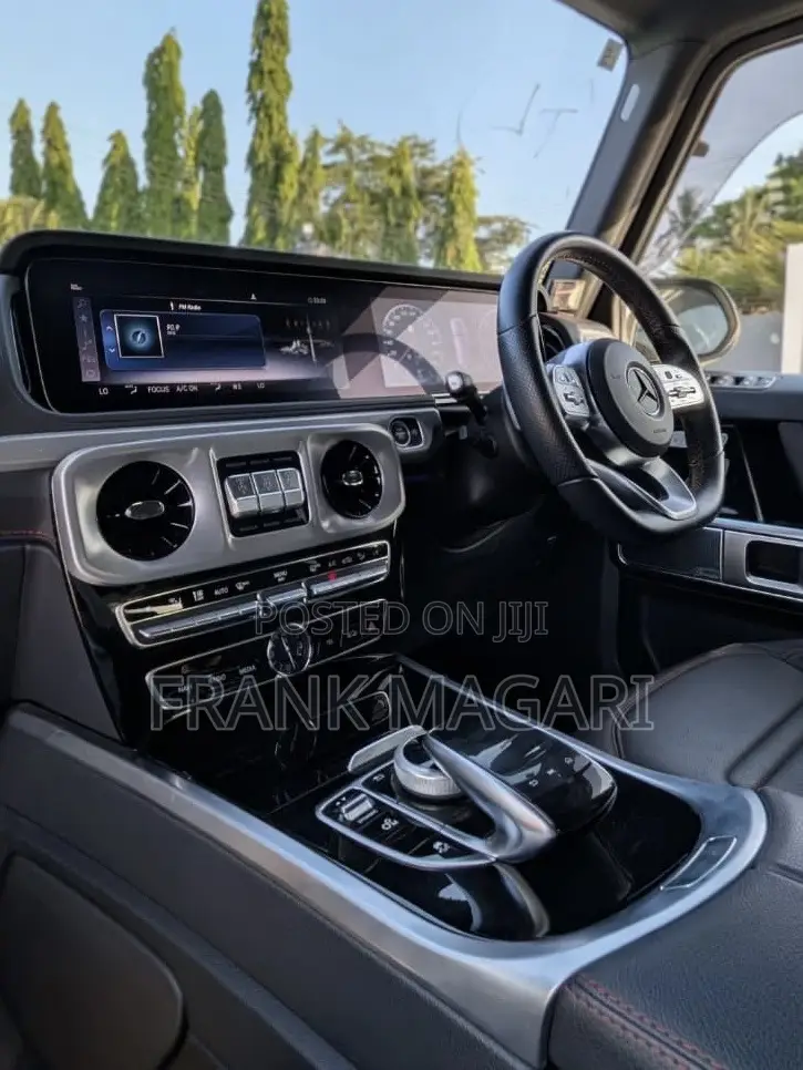 Mercedes-Benz G-Class 2023 White