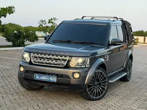 Land Rover Discovery 2015 Gray