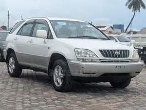 Toyota Harrier 2.4 16V 4WD 2000