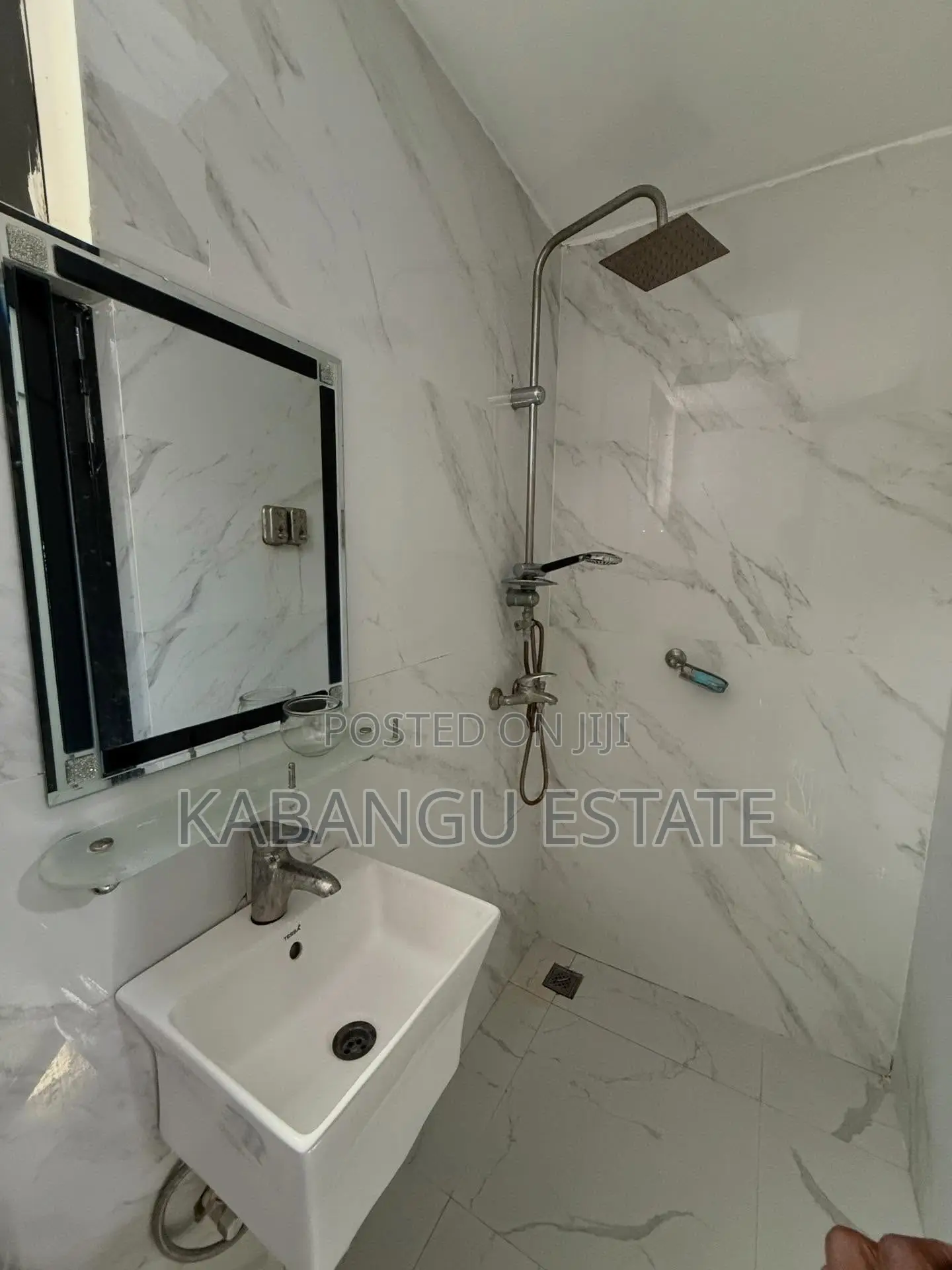 Furnished 1bdrm Apartment in Oysterbay for rent