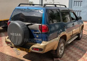 Nissan Terrano 2003 Blue