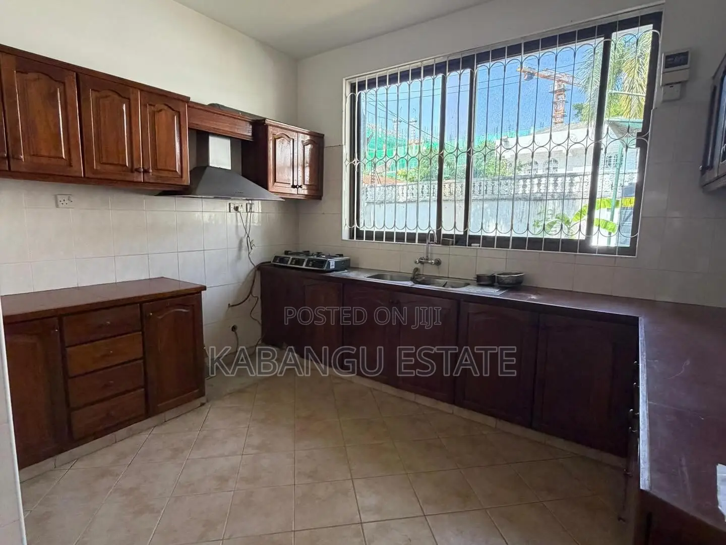 4bdrm House in Masaki for rent