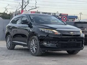 Toyota Harrier 2.0 4WD 2015 Black
