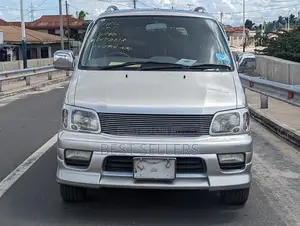 Toyota LiteAce Noah 1999 Silver