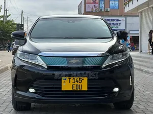 Toyota Harrier 2018 Black