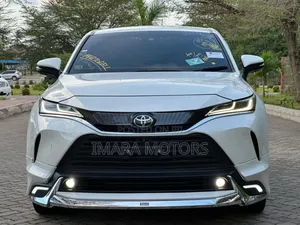 Toyota Harrier 2021 White