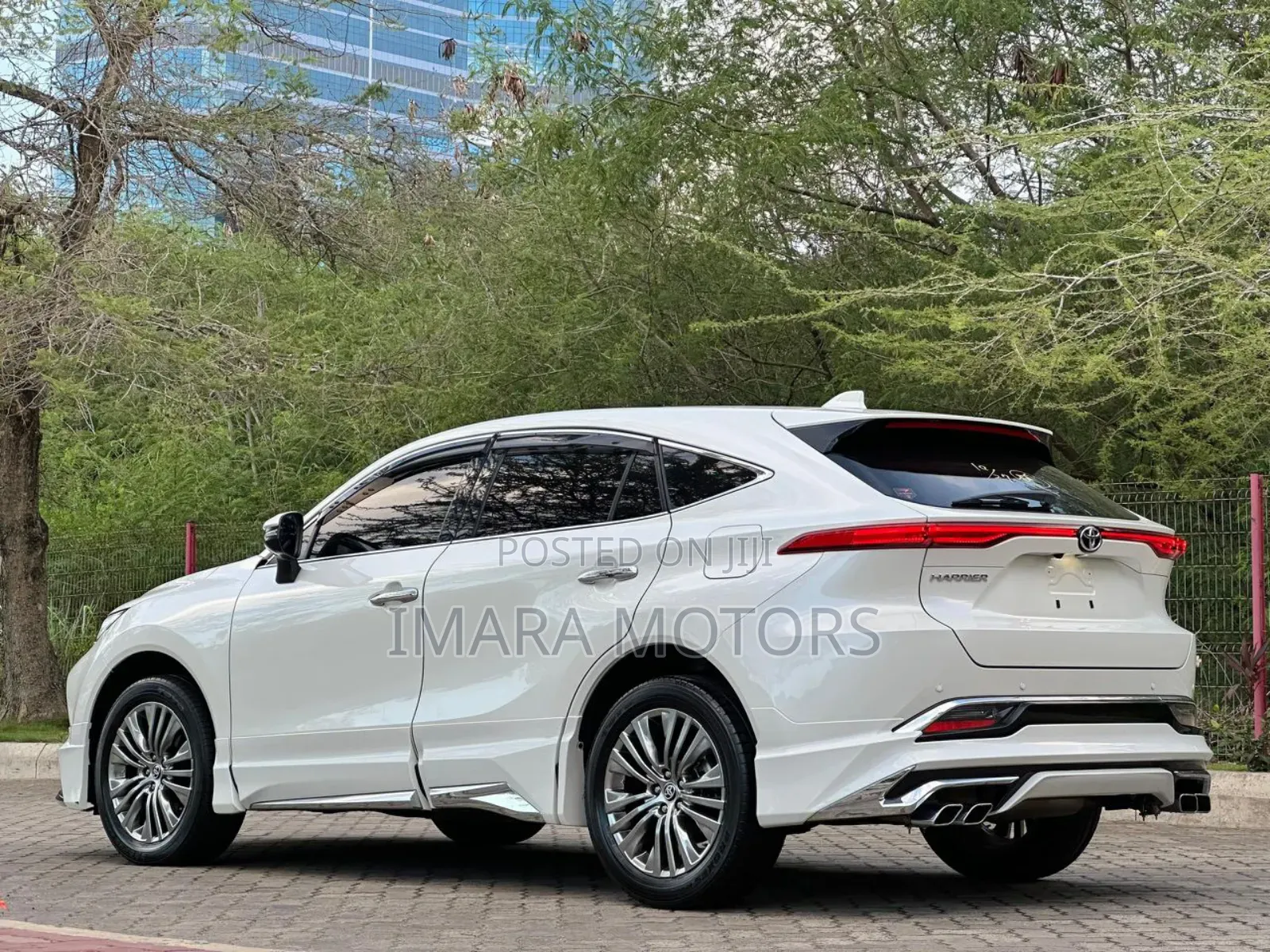 Toyota Harrier 2021 White