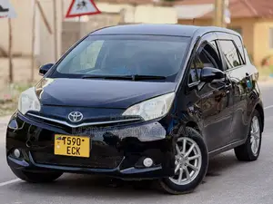 Toyota Ractis 2012 Black