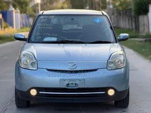 Mazda Verisa 2006 Blue