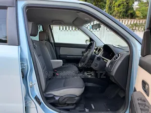 Mazda Verisa 2006 Blue