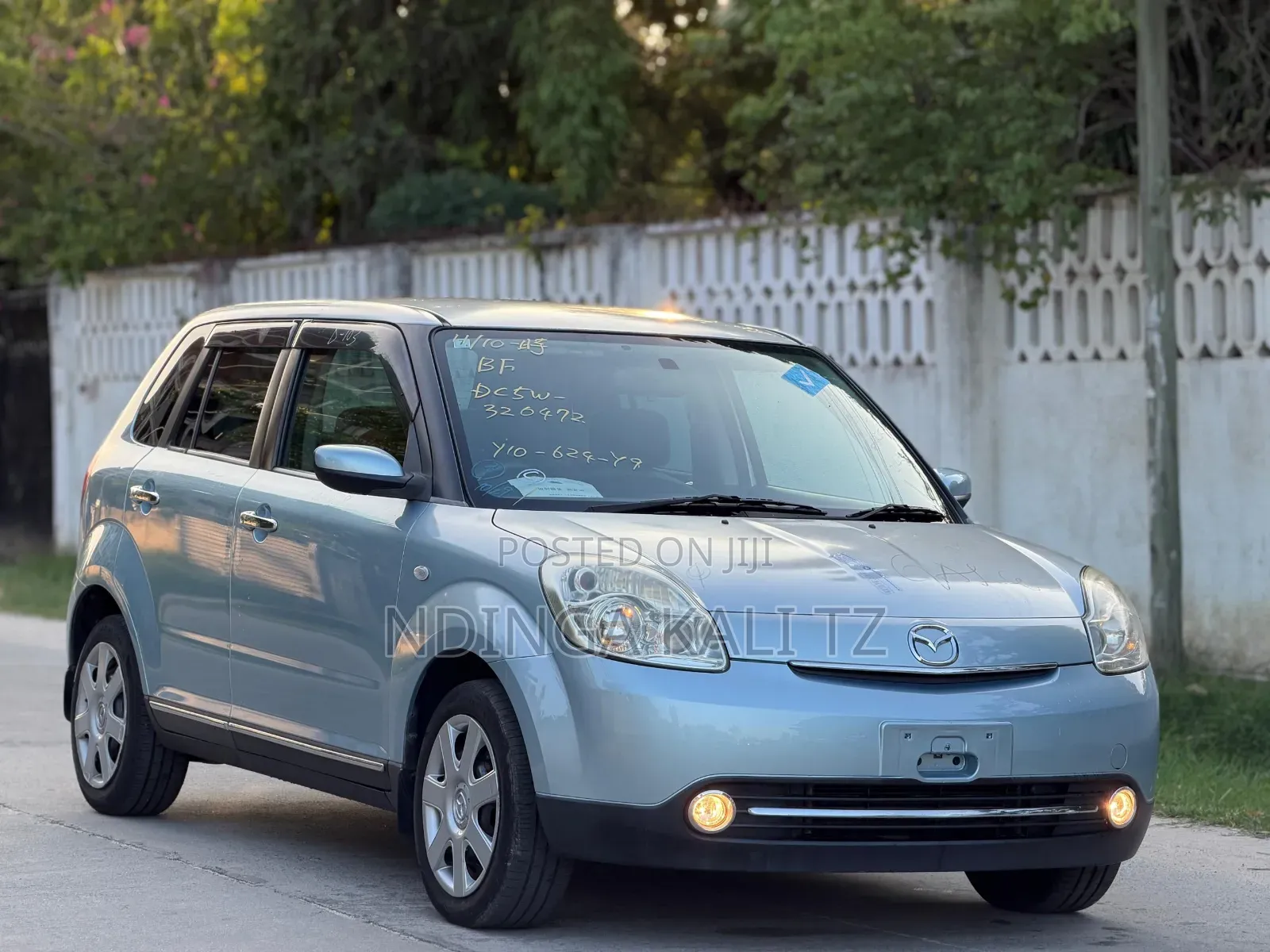 Mazda Verisa 2006 Blue