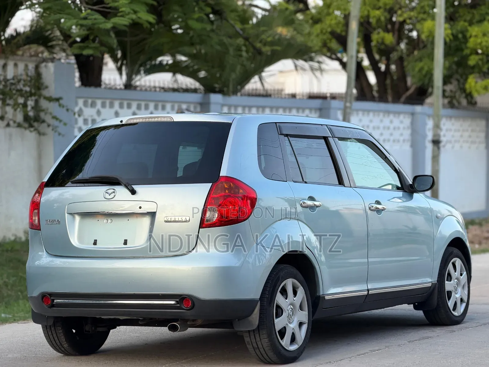 Mazda Verisa 2006 Blue