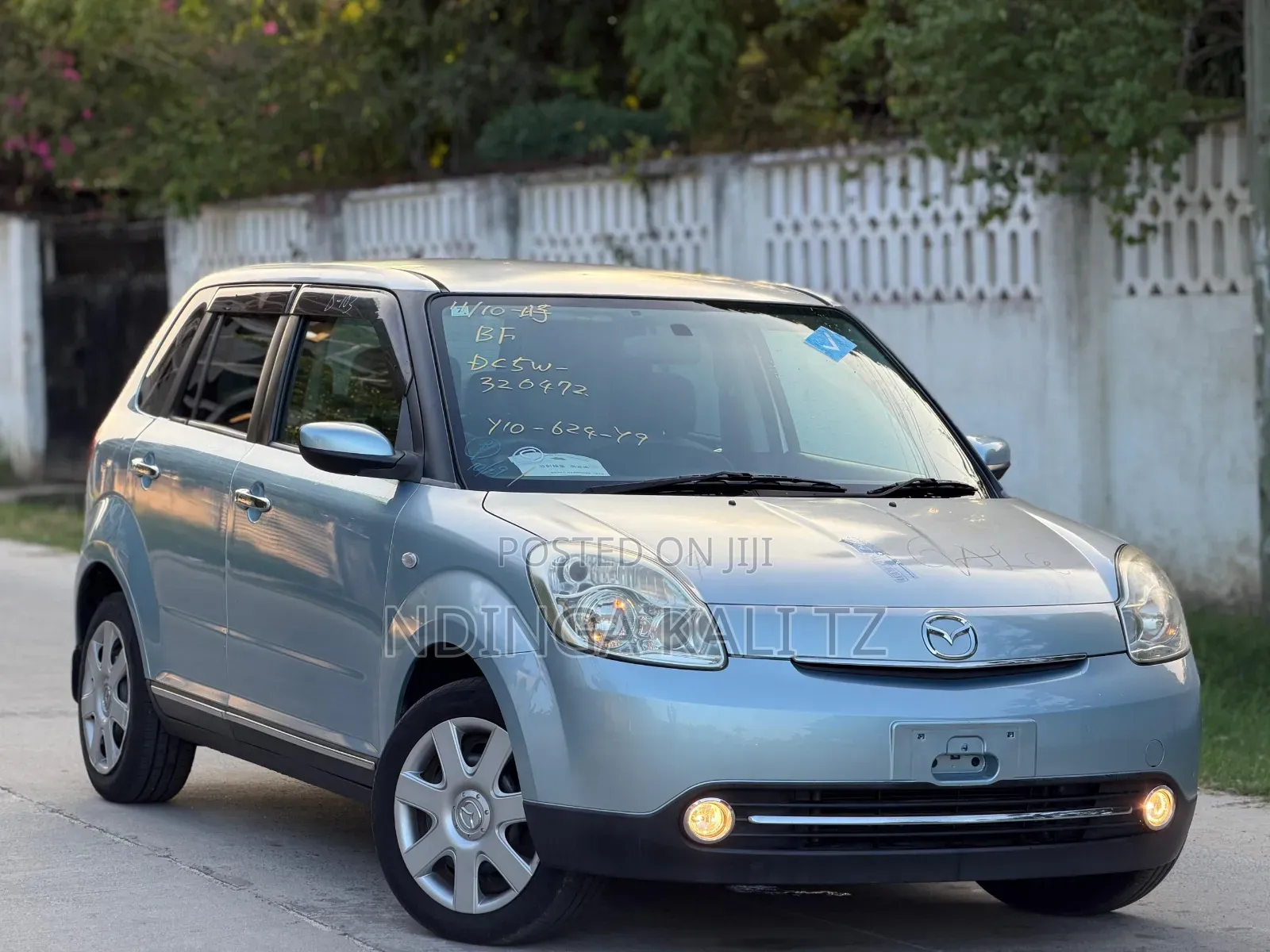 Mazda Verisa 2006 Blue