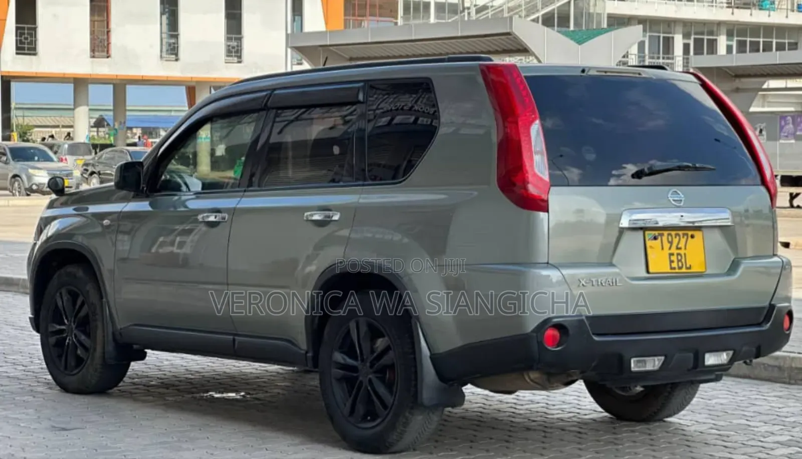 Nissan X-Trail 2010 Gray