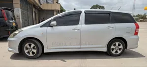 Toyota Wish 2004 Silver