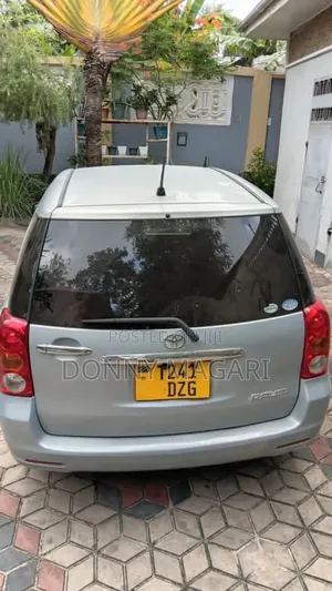 Toyota Raum 1.5 AWD 2008 Blue