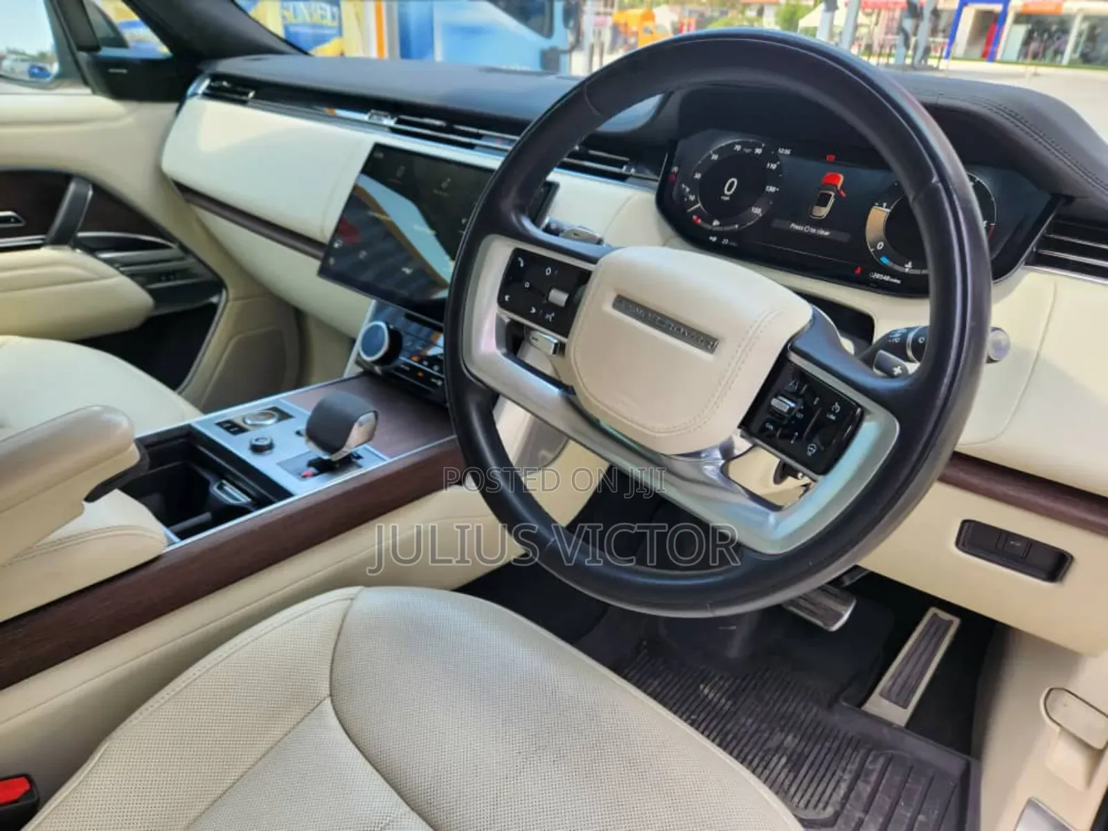 Land Rover Range Rover Vogue 2023 Black