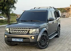 Land Rover Discovery 2015 Gray