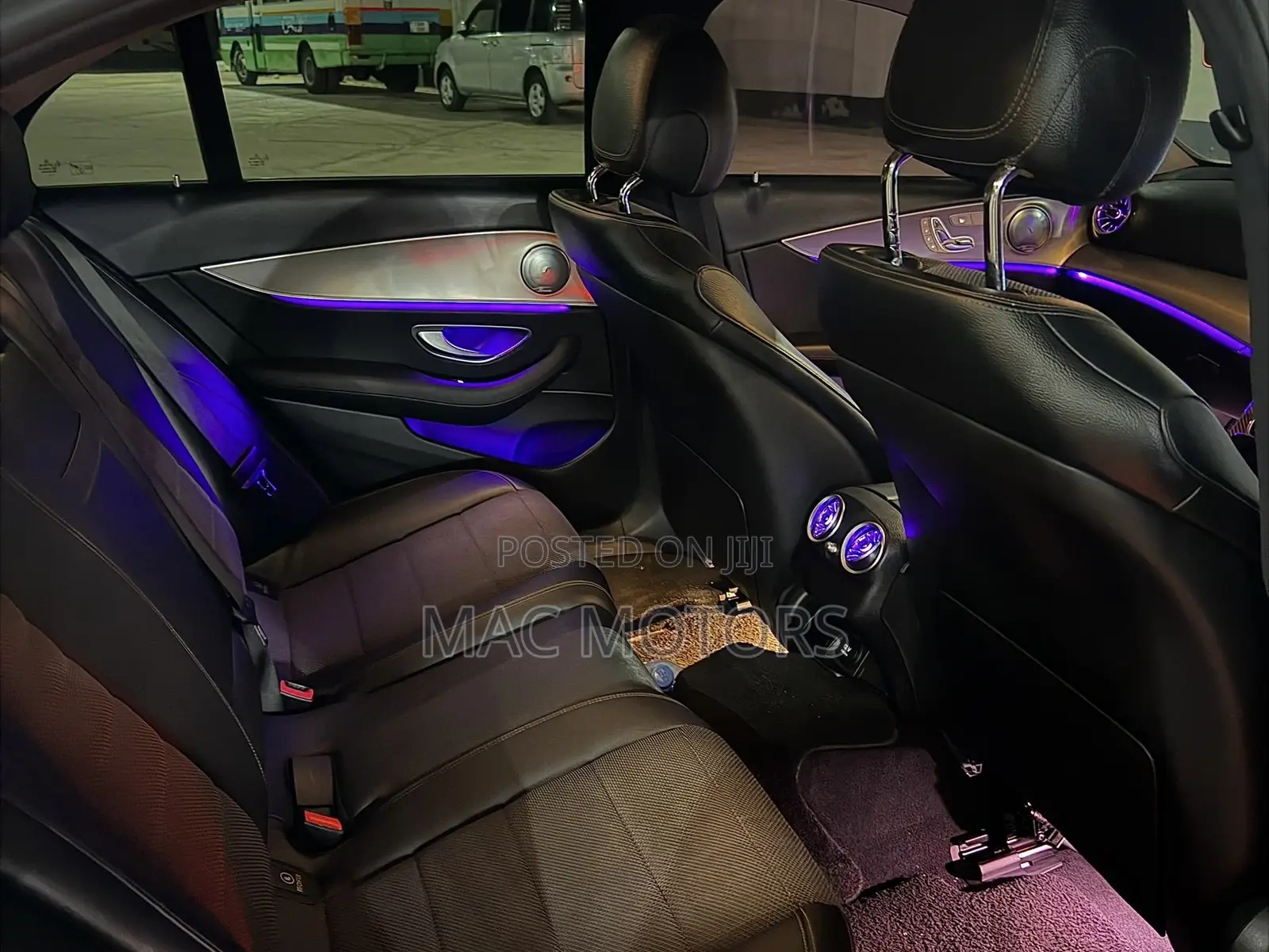 Mercedes-Benz E200 2017 Pearl