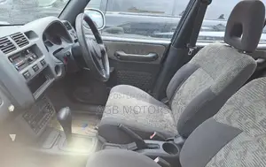 Toyota RAV4 Base FWD 1999 White