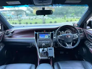 Toyota Harrier 2015 Black