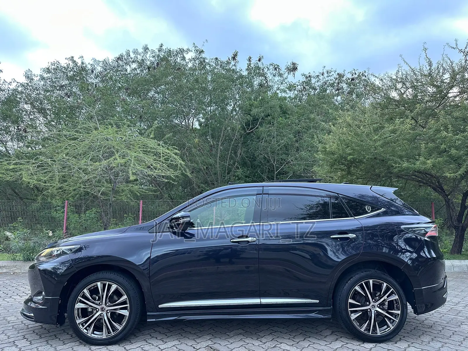 Toyota Harrier 2015 Black