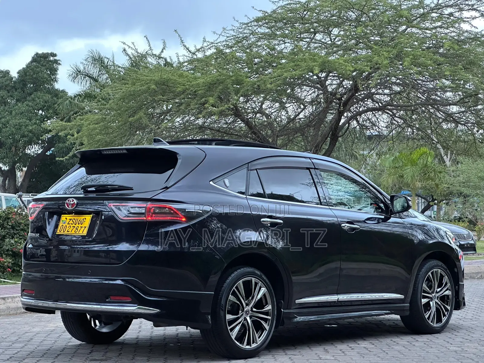 Toyota Harrier 2015 Black