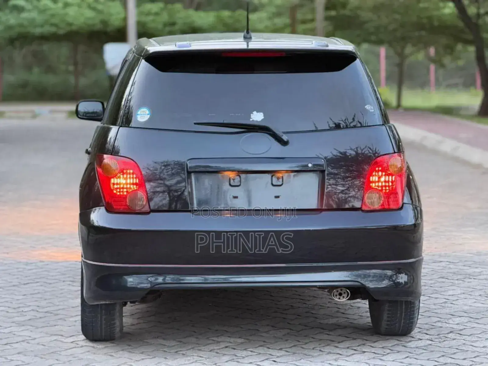 Toyota IST 2004 Black