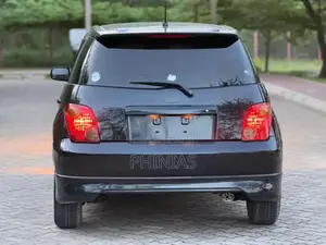 Toyota IST 2004 Black