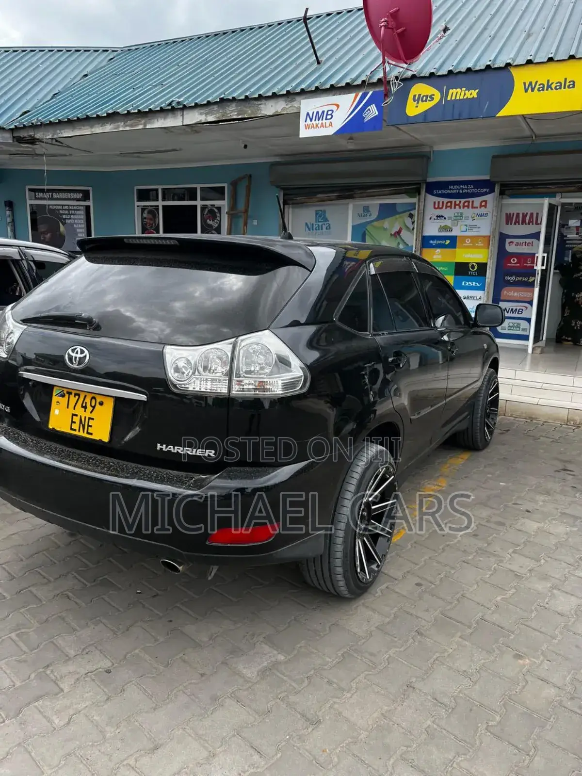 Toyota Harrier 2006 Black