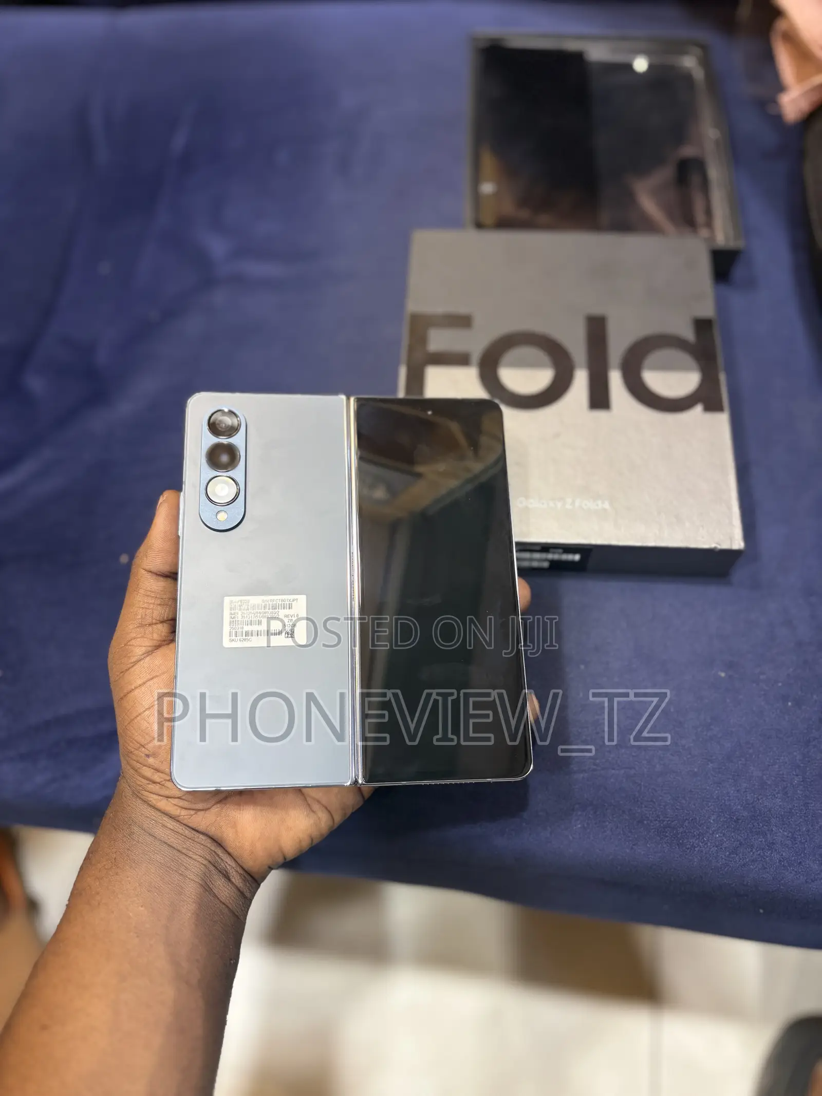 New Samsung Galaxy Z Fold4 256 GB Black