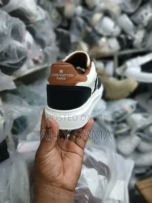 Men's Sneakers Louisvuitton Material Leather (3colors)