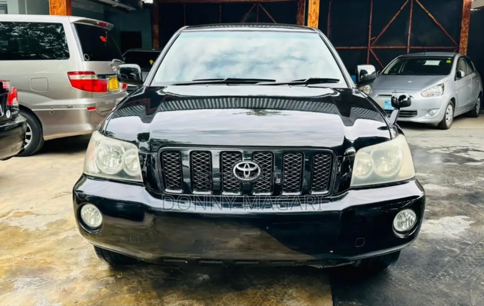 Toyota Kluger 2004 Black