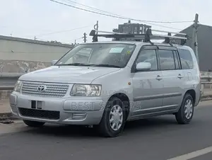 Toyota Succeed 2002 Silver