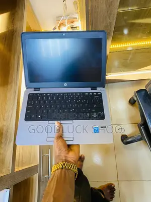 Laptop HP EliteBook 820 G2 8GB Intel Core I5 HDD 500GB