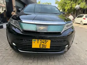 Toyota Harrier 2018 Black