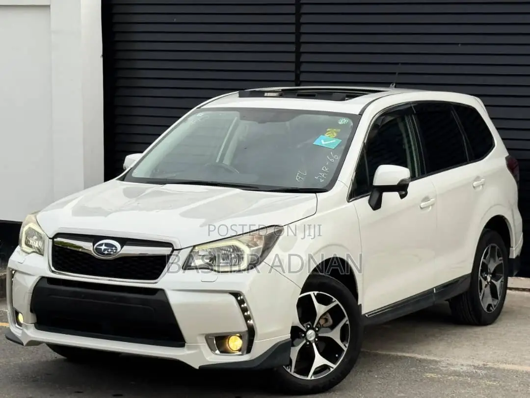 Subaru Forester 2.0XT Touring 4dr SUV AWD (2.0L 4cyl Turbo CVT) 2014 White