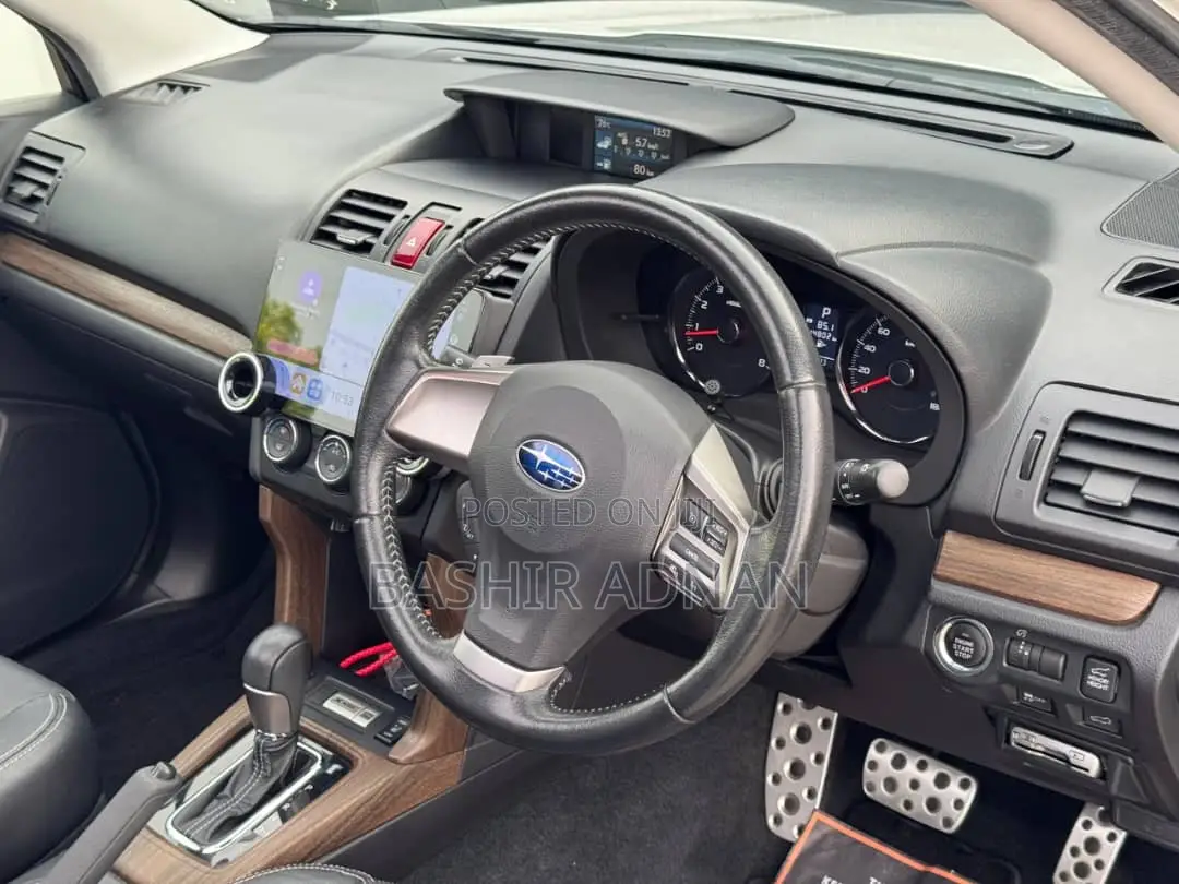 Subaru Forester 2.0XT Touring 4dr SUV AWD (2.0L 4cyl Turbo CVT) 2014 White