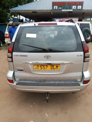 Toyota Land Cruiser Prado 2006 Silver