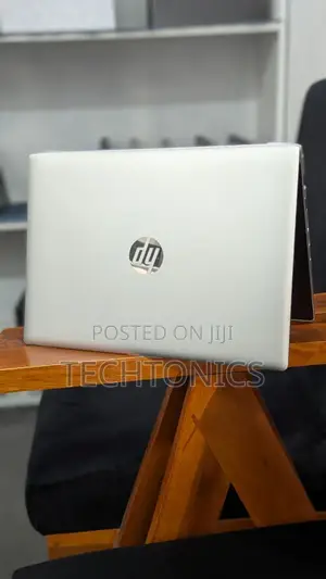 Laptop HP MT21 8GB Intel Celeron SSD 256GB