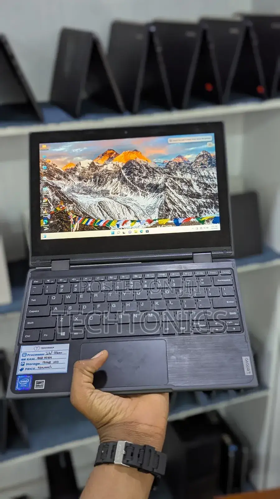 Laptop Lenovo 300e 4GB Intel Celeron SSD 160GB