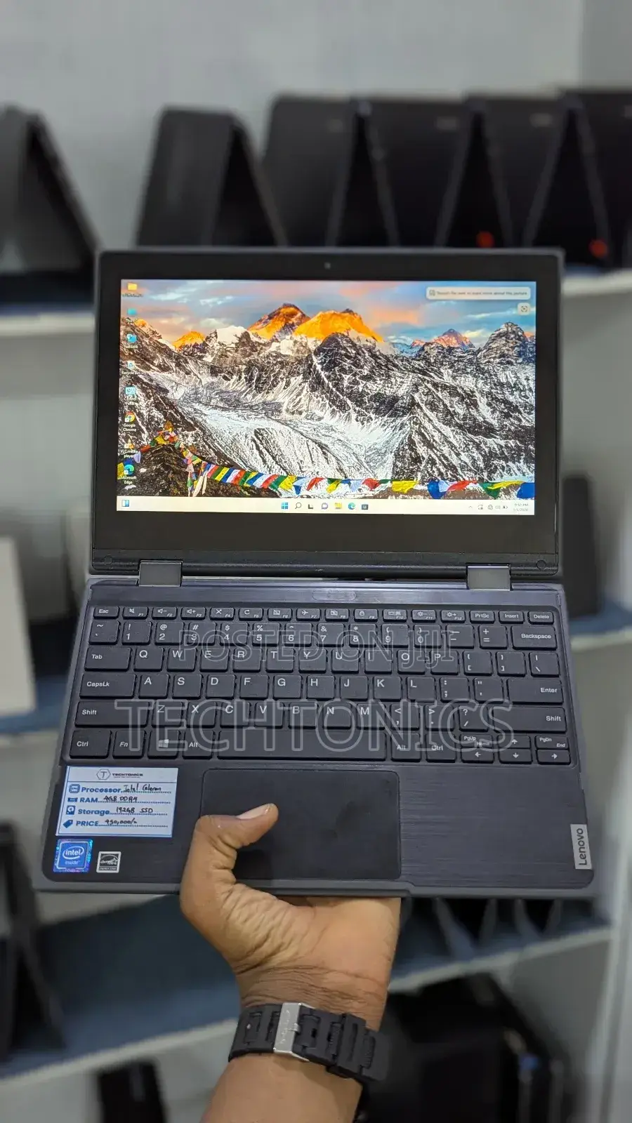 Laptop Lenovo 300e 4GB Intel Celeron SSD 160GB
