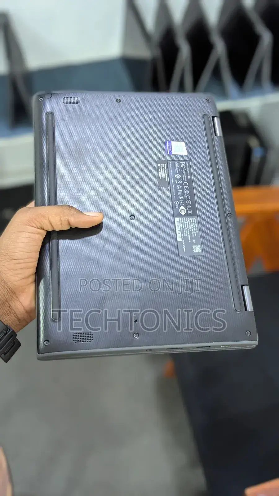 Laptop Lenovo 300e 4GB Intel Celeron SSD 160GB