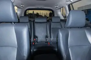 Toyota Land Cruiser Prado 2019 White