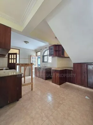 5bdrm House in Mbezi for rent