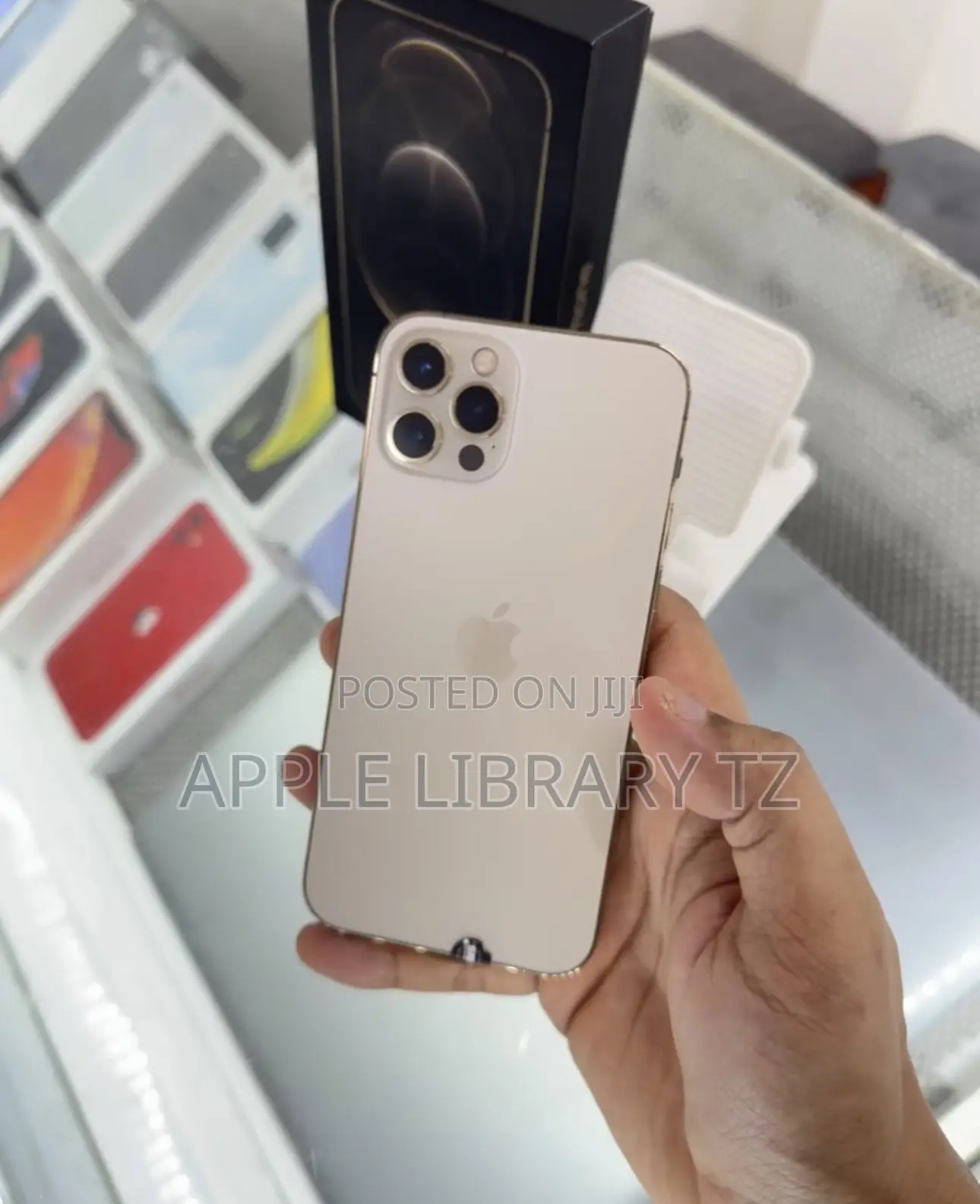 New Apple iPhone 12 Pro 256 GB Gold